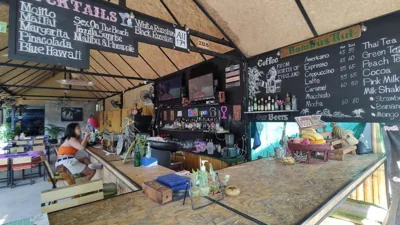 Bambus Restaurant, Bar & Hostel – Foto 10